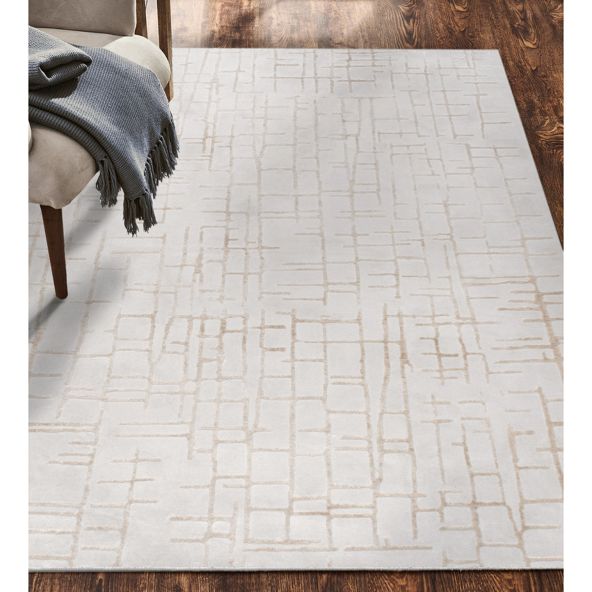 ARIELLA 94.44" W x 122.04" L
